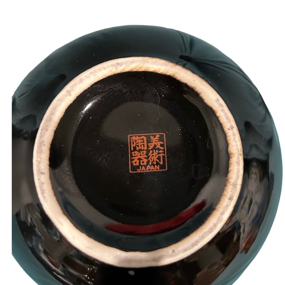 Vintage ceramic  vase floral design  ruffle   Top with gold trim made in Japan - Picture 4 of 5